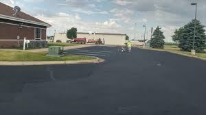 Best Decorative Concrete Driveways  in Pawnee, IL